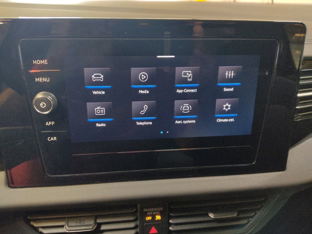 Used 2025 Volkswagen Jetta Sport FWD image 25