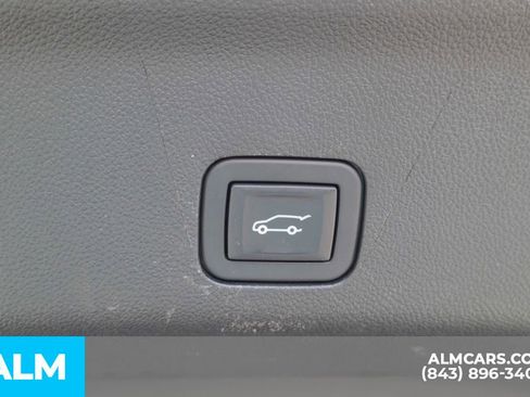 Used 2024 Chevrolet Tahoe LT image 9