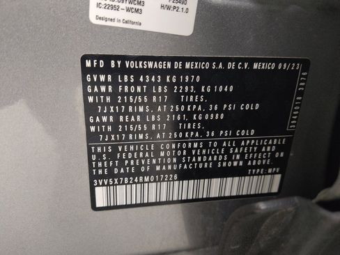 Used 2024 Volkswagen Taos S FWD image 33
