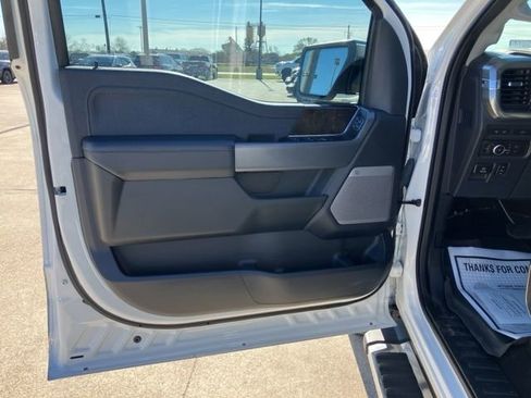 Used 2022 Ford F150 Lariat image 24