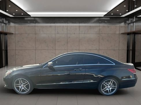 Used 2014 Mercedes-Benz E 350 4MATIC Coupe image 3