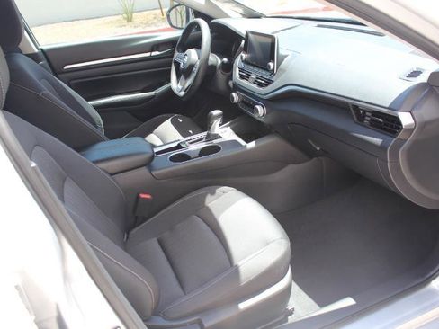 Used 2022 Nissan Altima 2.5 SV FWD image 20