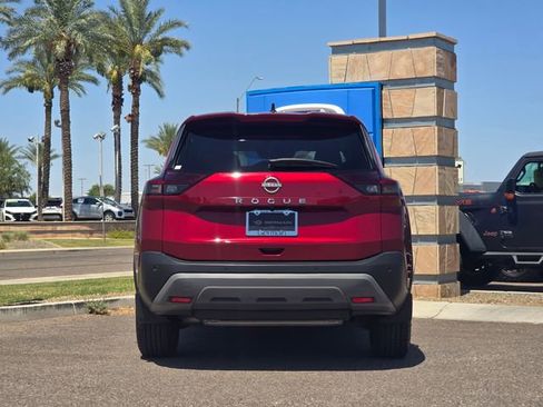 Used 2023 Nissan Rogue S FWD image 6