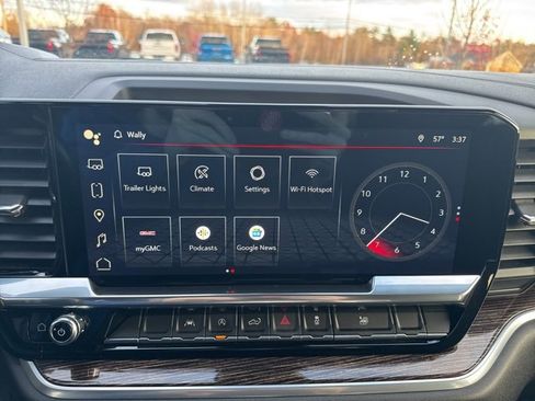 Used 2022 GMC Sierra 1500 SLE image 21