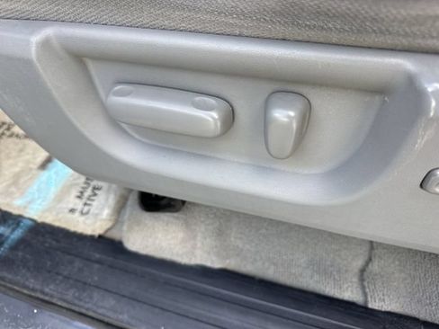 Used 2010 Toyota Tundra 2WD Double Cab image 12