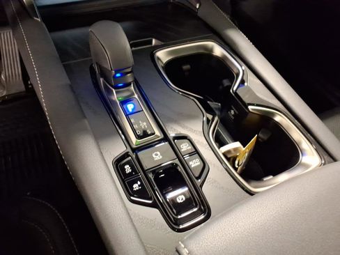 New 2026 Lexus RX 450h AWD image 8