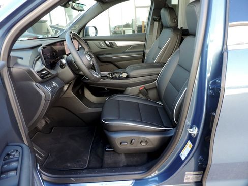 New 2026 Buick Enclave Preferred w/ Super Cruise Package FWD image 15