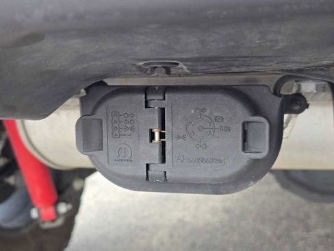 Used 2024 Jeep Wrangler Rubicon image 15