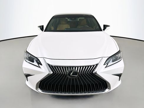 Used 2020 Lexus ES 350 w/ Premium Package FWD image 2