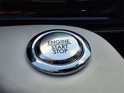 Certified 2023 Lincoln Aviator Black Label image 19