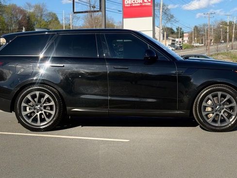 Used 2023 Land Rover Range Rover Sport SE AWD/4WD image 9