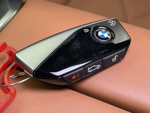 Used 2023 BMW 740i w/ Parking Assistance Package RWD image 36