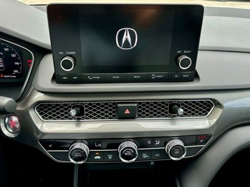 New 2025 Acura Integra image 14
