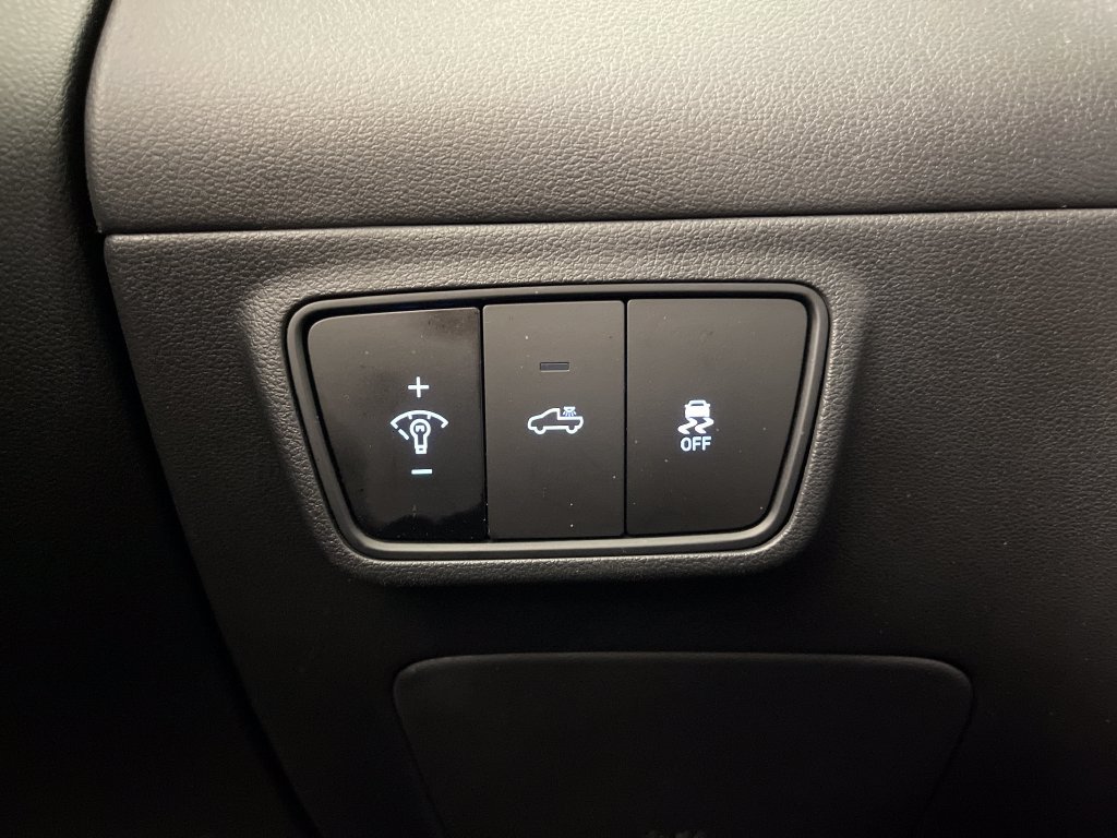 Certified 2022 Hyundai Santa Cruz SEL AWD/4WD image 31