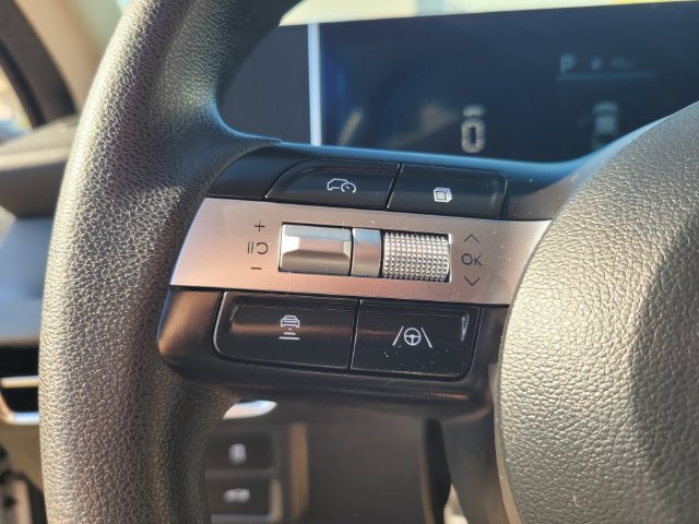 Used 2025 Hyundai Sonata SEL FWD image 28