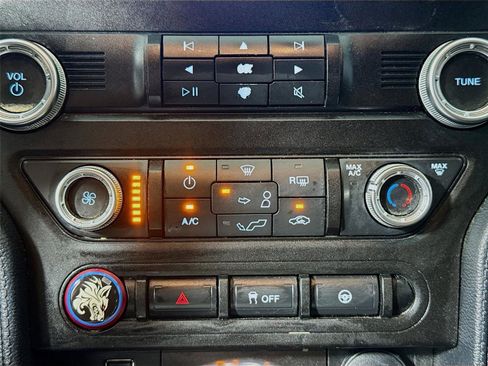 Used 2020 Ford Mustang GT image 11