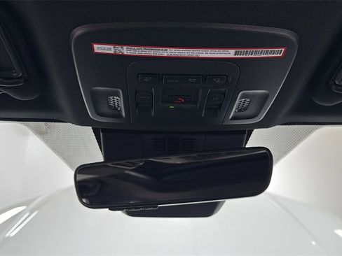 Used 2026 Toyota Camry SE w/ Multimedia Upgrade Package image 11