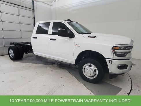 New 2026 RAM 3500 Tradesman image 2