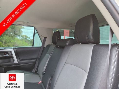 Certified 2023 Toyota 4Runner SR5 Premium w/ Moonroof Package AWD/4WD image 21