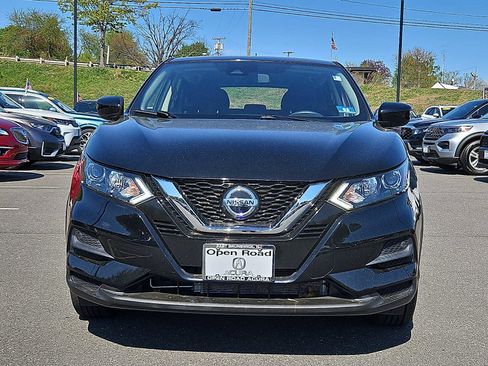 Used 2020 Nissan Rogue Sport S AWD/4WD image 2