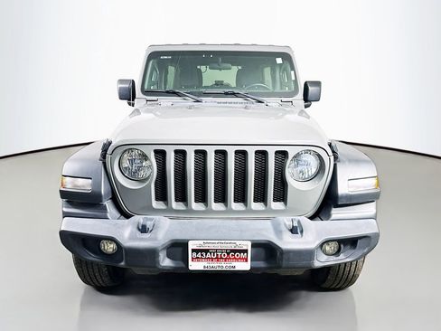 Used 2021 Jeep Wrangler Unlimited Sport AWD/4WD image 2