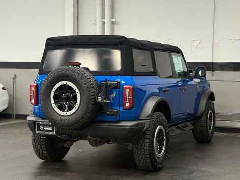 Used 2022 Ford Bronco Badlands w/ Sasquatch Package image 12