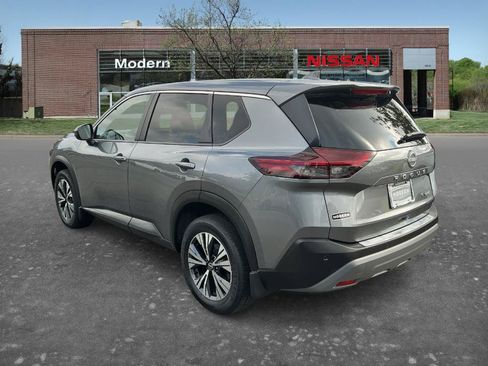 Certified 2023 Nissan Rogue SV AWD/4WD image 2