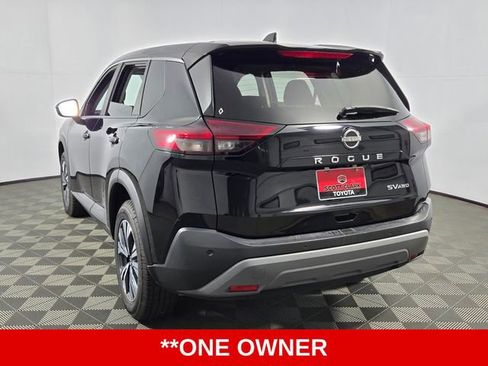 Used 2023 Nissan Rogue SV image 6