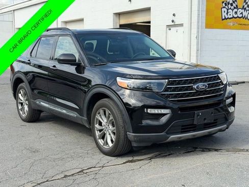 Used 2022 Ford Explorer XLT w/ Equipment Group 202A AWD/4WD image 1