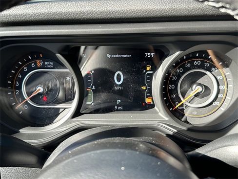 New 2025 Jeep Gladiator Sport image 34
