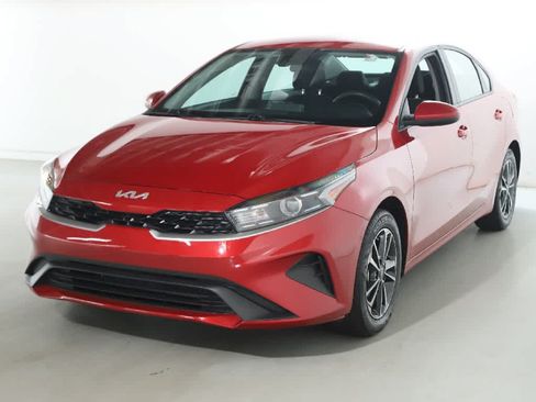 Used 2024 Kia Forte LXS FWD image 1