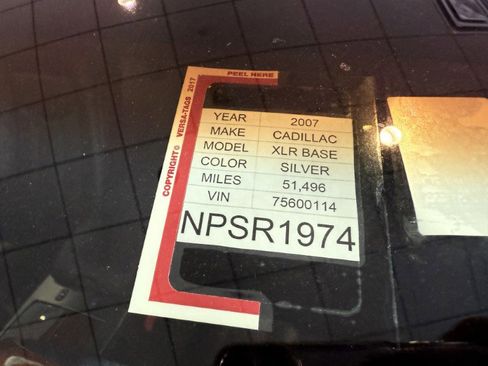 Used 2007 Cadillac XLR RWD image 31
