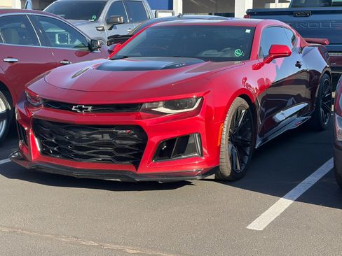 Used 2017 Chevrolet Camaro ZL1 image 5