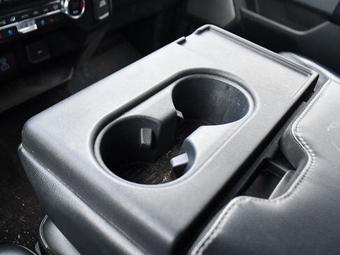 Used 2021 Ford F150 Lariat image 32