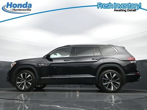Used 2024 Volkswagen Atlas SEL Premium R-Line AWD/4WD image 32