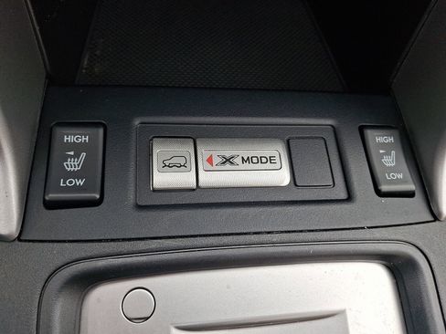 Used 2015 Subaru Forester 2.5i Limited w/ Popular Package #2 image 23