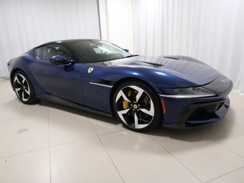 Used 2025 Ferrari 12Cilindri RWD image 8