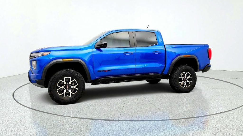 Used 2023 GMC Canyon AT4X AWD/4WD image 8