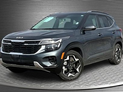 Used 2024 Kia Seltos EX