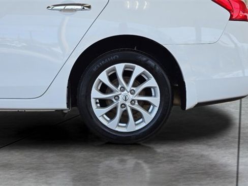 Used 2019 Nissan Sentra SV image 29