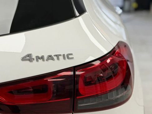 Used 2022 Mercedes-Benz GLA 250 4MATIC image 7