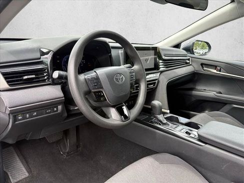 Certified 2025 Toyota Camry LE FWD image 9