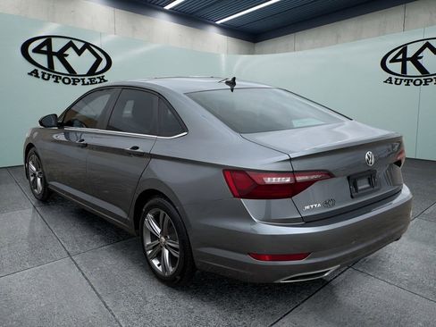 Used 2021 Volkswagen Jetta SE FWD image 5