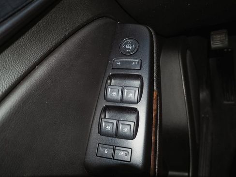 Used 2019 Chevrolet Tahoe LS image 28