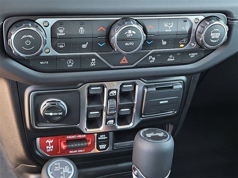 New 2026 Jeep Wrangler Unlimited Rubicon image 26