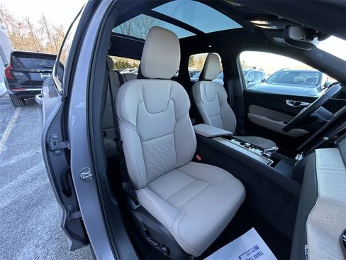 New 2026 Volvo XC60 B5 Core w/ Climate Package image 25