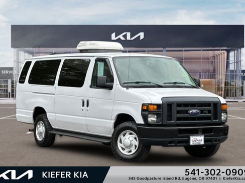 Used 2013 Ford E-350 and Econoline 350 Extended Super Duty w/ Commercial Cargo Van Pkg RWD image 1