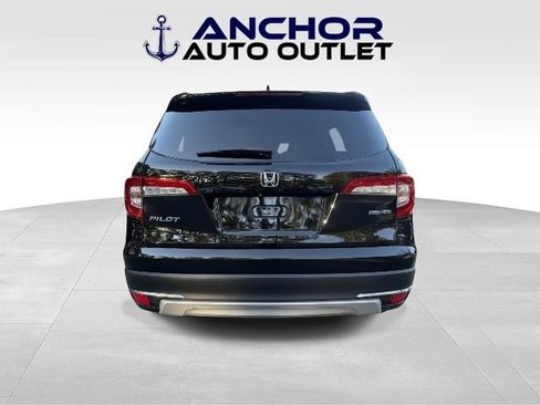 Used 2019 Honda Pilot Touring image 7