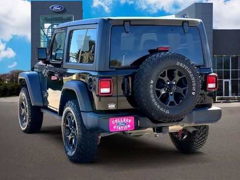 Used 2021 Jeep Wrangler Willys image 4