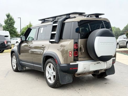 Used 2020 Land Rover Defender 110 SE AWD/4WD image 11